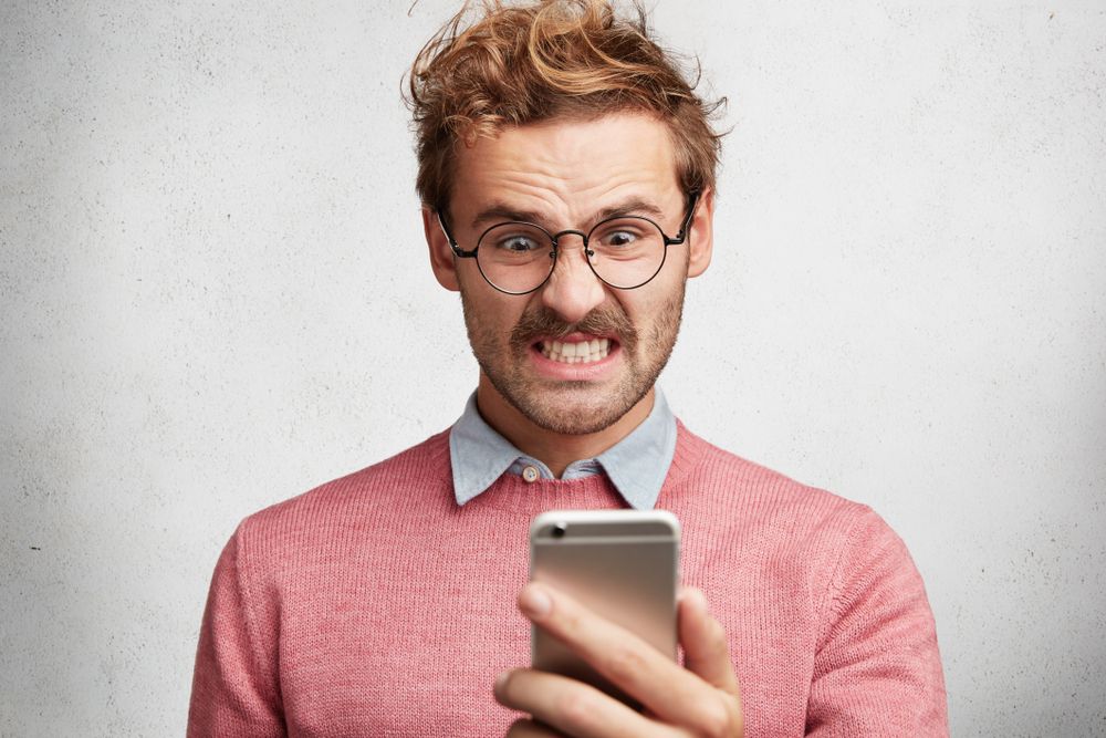 Γιατί το τηλέφωνό σας υπερθερμαίνεται και πώς να διορθώσετε αυτό το πρόβλημα